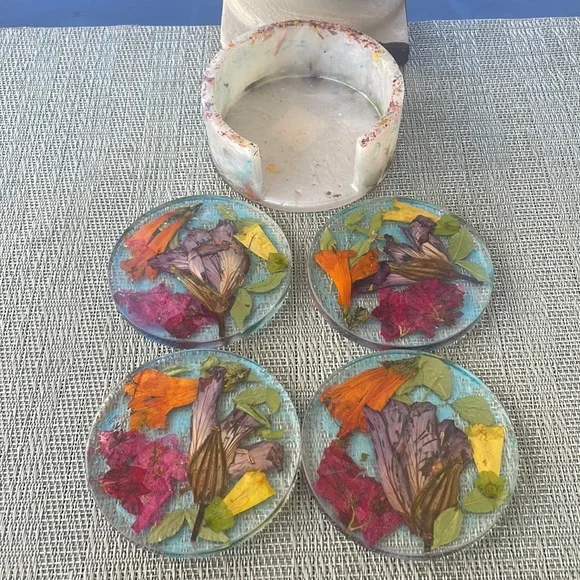 Handmade Pressed Flower Coaster Set and Holder Round Colorful - Picture 10 of 16